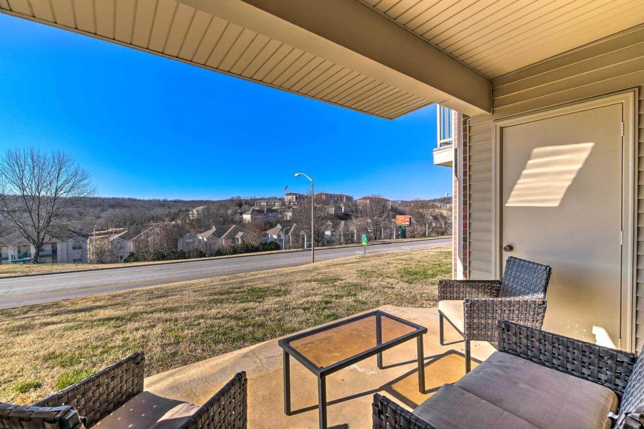 Pet-Friendly Branson Getaway With Private Patio! Apartment Bagian luar foto