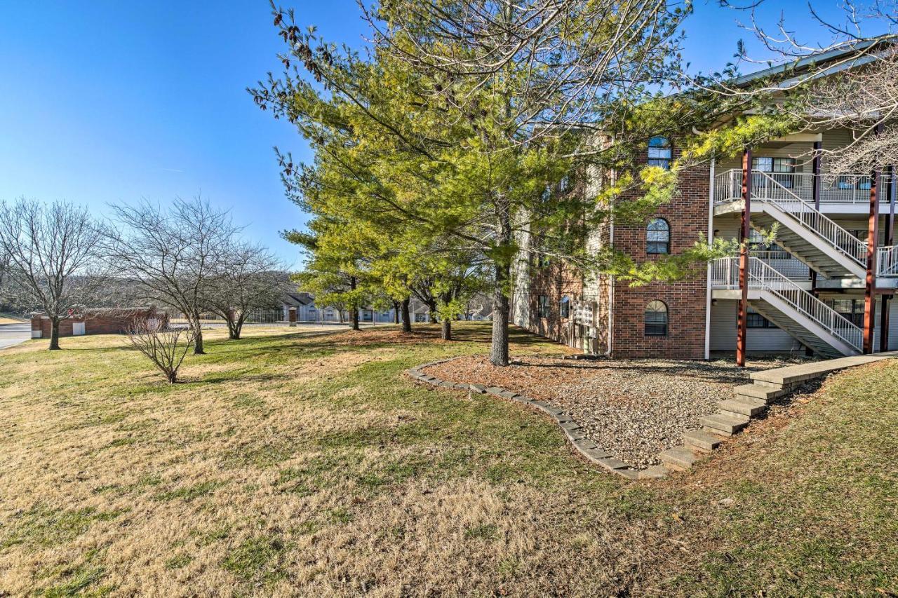 Pet-Friendly Branson Getaway With Private Patio! Apartment Bagian luar foto