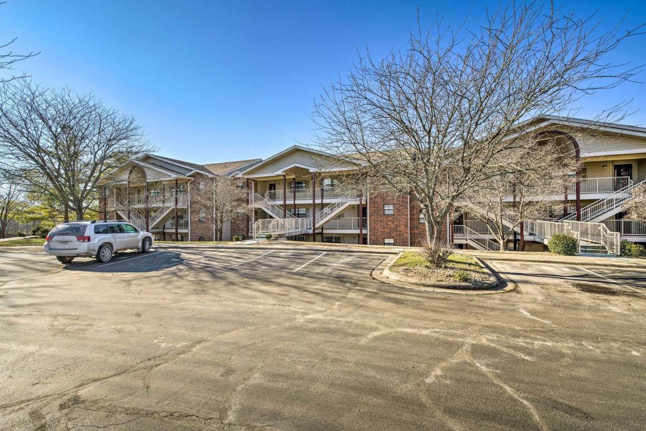 Pet-Friendly Branson Getaway With Private Patio! Apartment Bagian luar foto